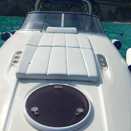 Yacht Night - In Love